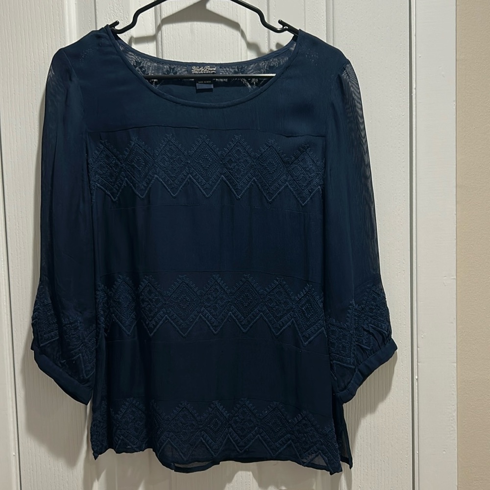 Lucky Brand sheer navy top. Size small.